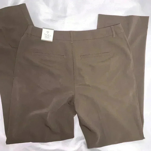 CHICO'S pants size 6 REGULAR 0.5 straight leg CLASSIC OFFICE STYLE ZIPUP CLOSURE - Picture 9 of 13